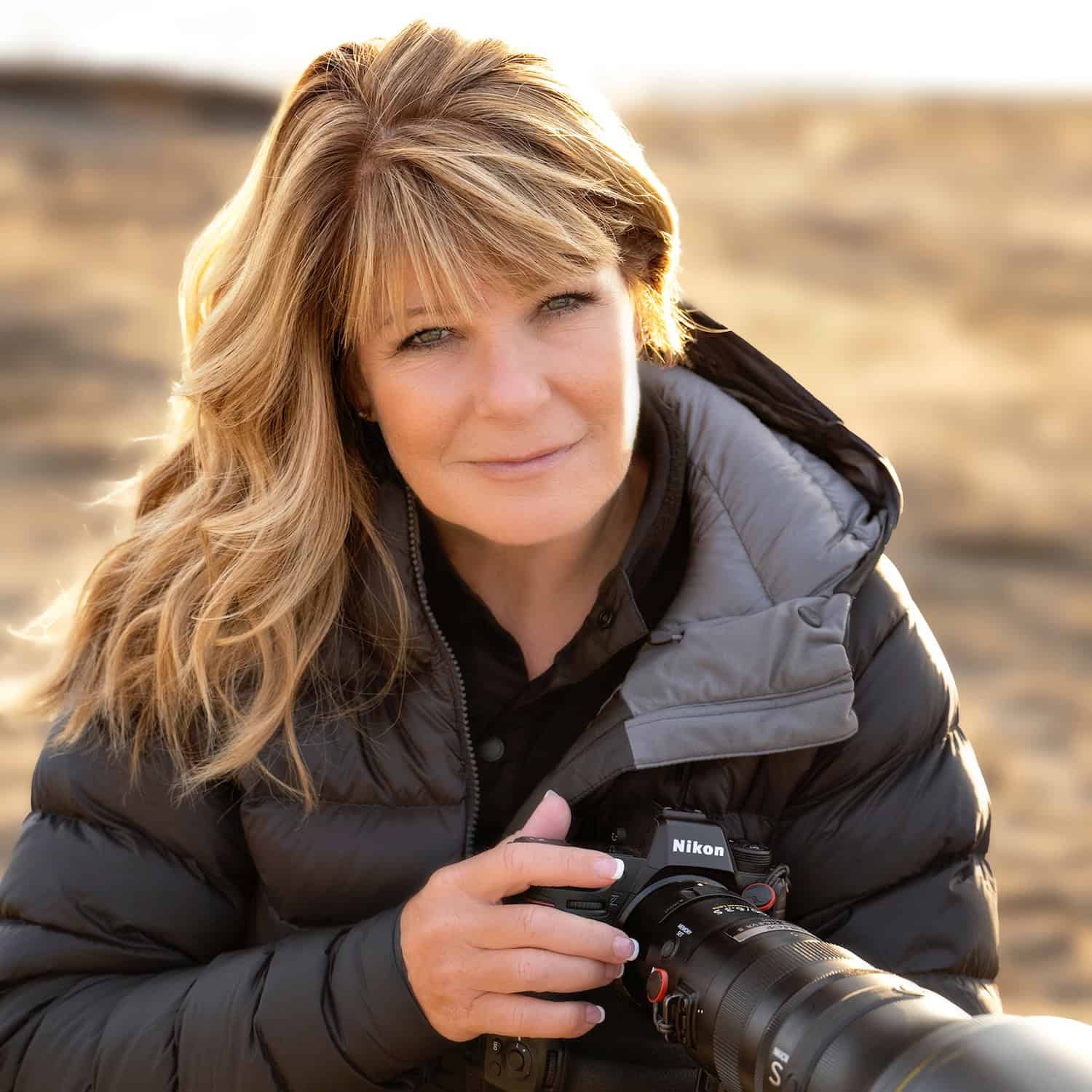 Portrait of Michelle Valberg, Canadian wildlife photographer and Nikon AmbassadorPortrait of Michelle Valberg, Canadian wildlife photographer and Nikon Ambassador